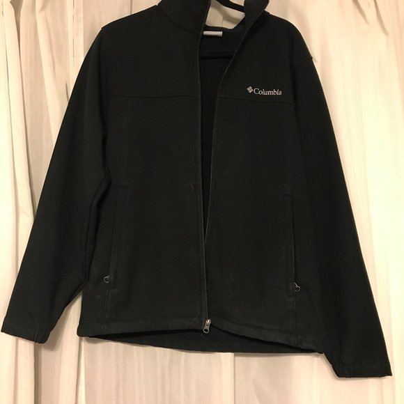 Columbia Jackets & Blazers - Used Like New Columbia Black Zip-Up Jacket Size: Medium